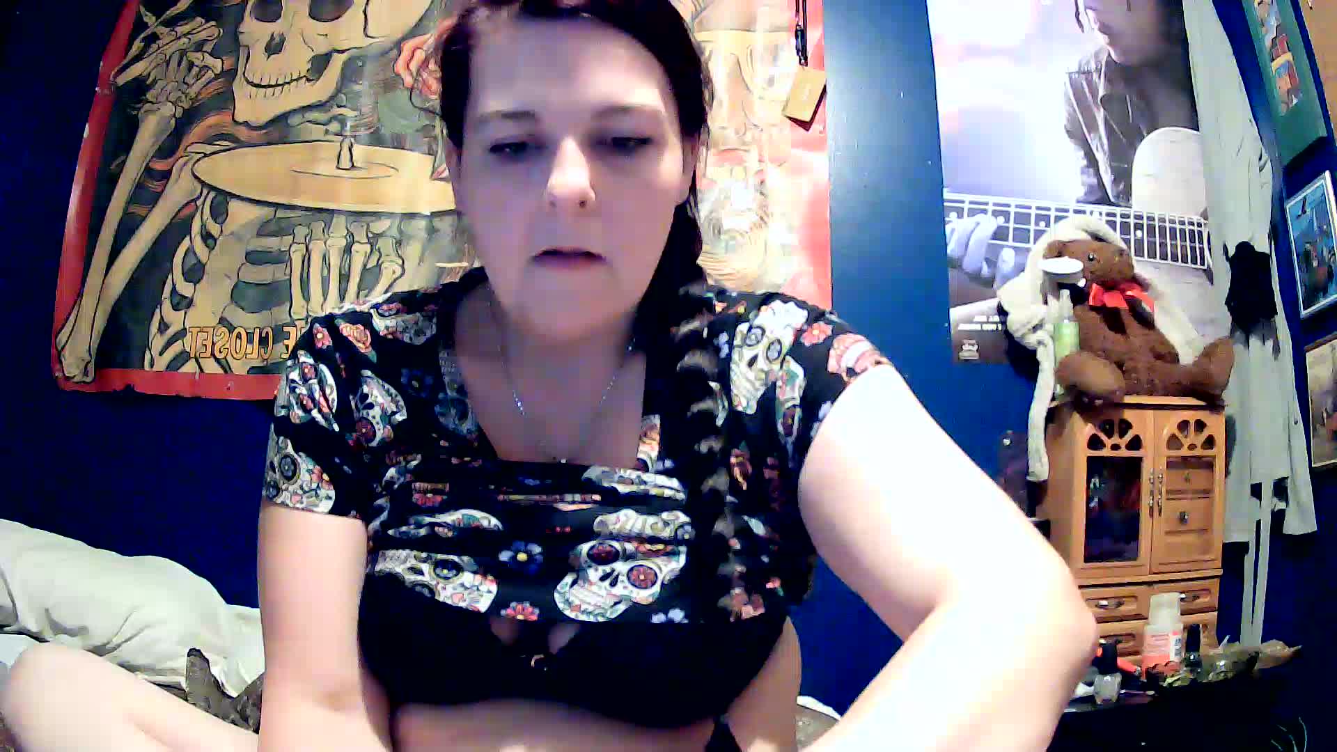 playing with ass – видео вебкам-модели fieryrebel