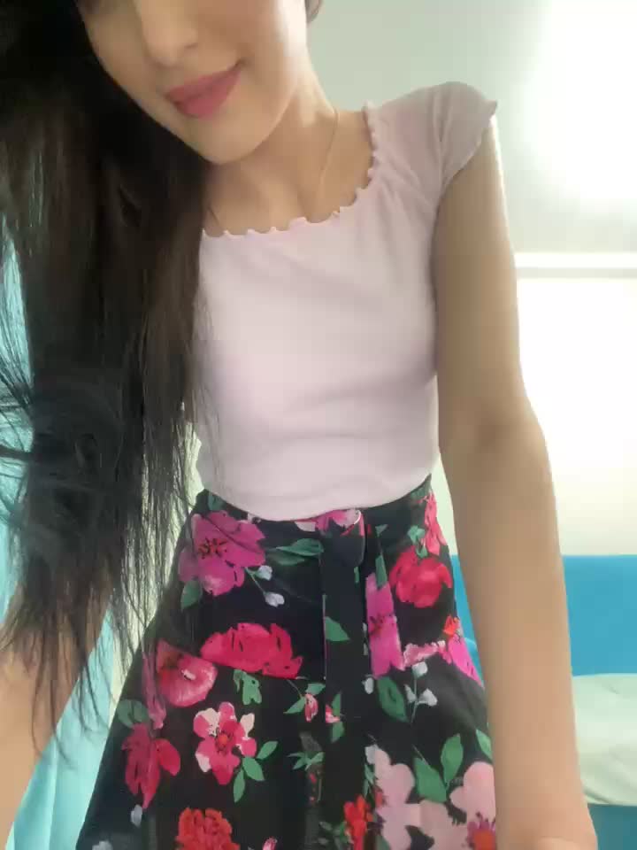 Private Show:Masturbation and cum in tight - video di GumusGuray modella di cam