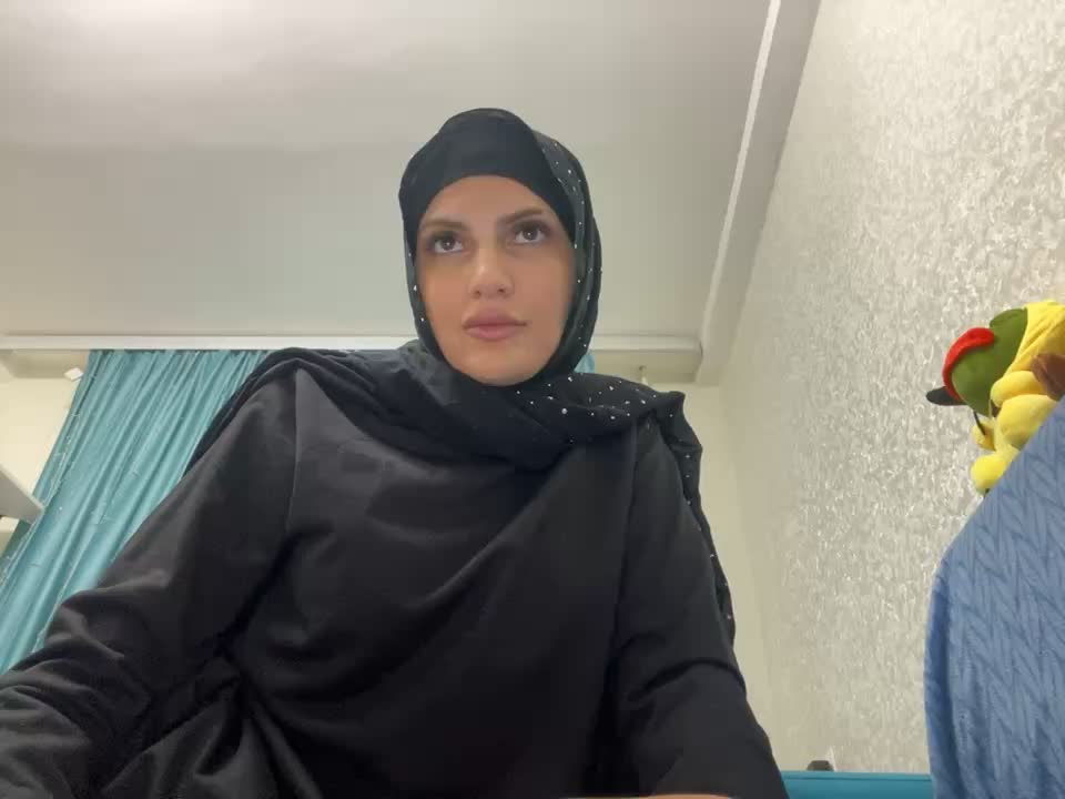 Private Show#belly dance#bj#ride dildo#shower - video di GumusGuray modella di cam