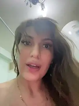 Lkkkk - video di GumusGuray modella di cam