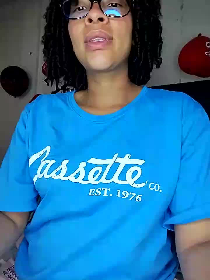 last video with my belly. a lot of pleasure - video di DannaBerry modella di cam