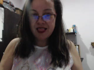 show tits - video by Sonialorens_ cam model