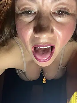 Pvt show un poco de dirty talk en español☄️ - video by angelitasexy81 cam model