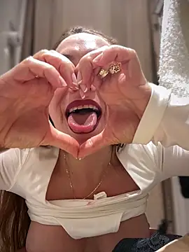 Boobs and tongue out for you give me your 🍆 - video by angelitasexy81 cam model