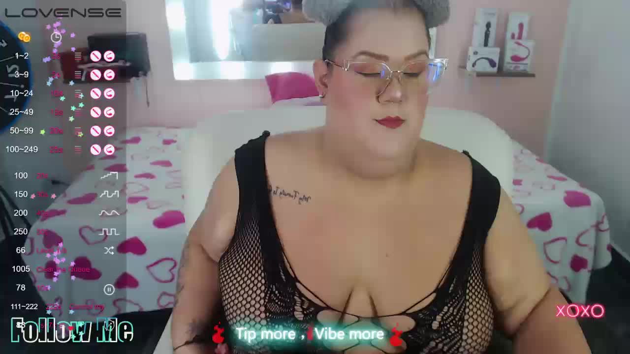 Big Cum... - video by GiannaMorrys cam model