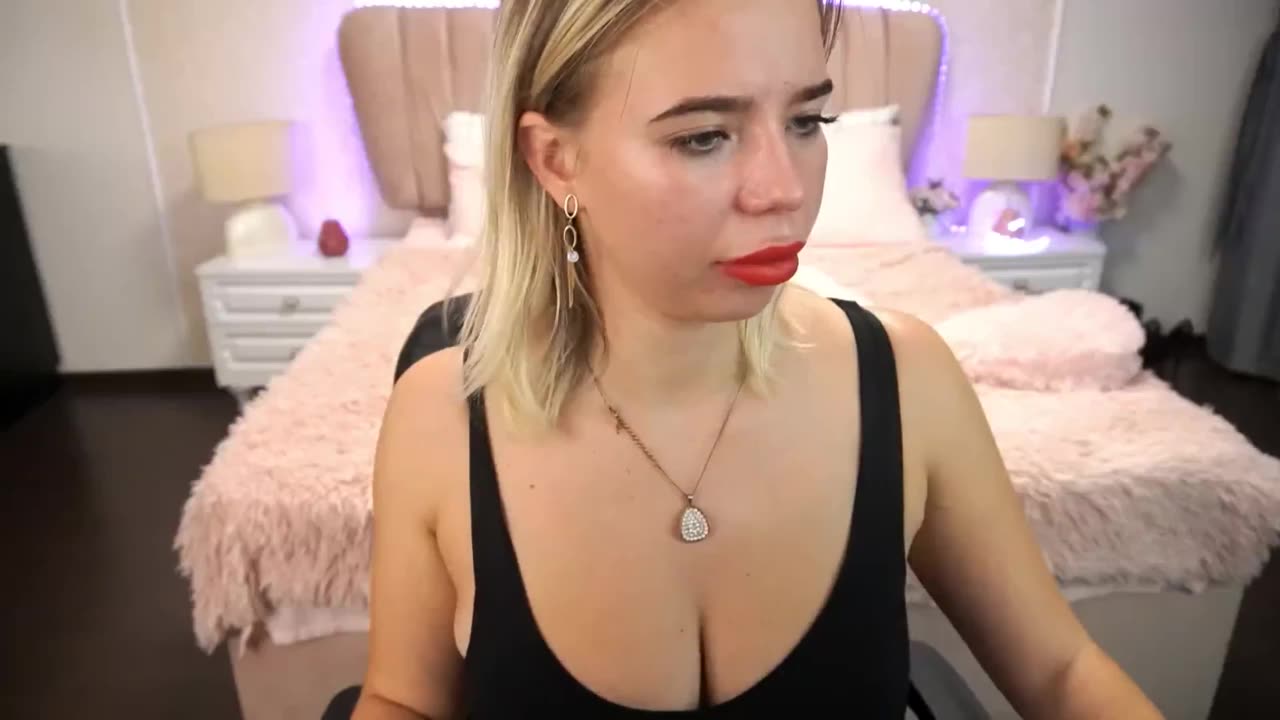 Vidéos XXX et showcams live enregistrés de Sexy_Ira | xHamsterLive