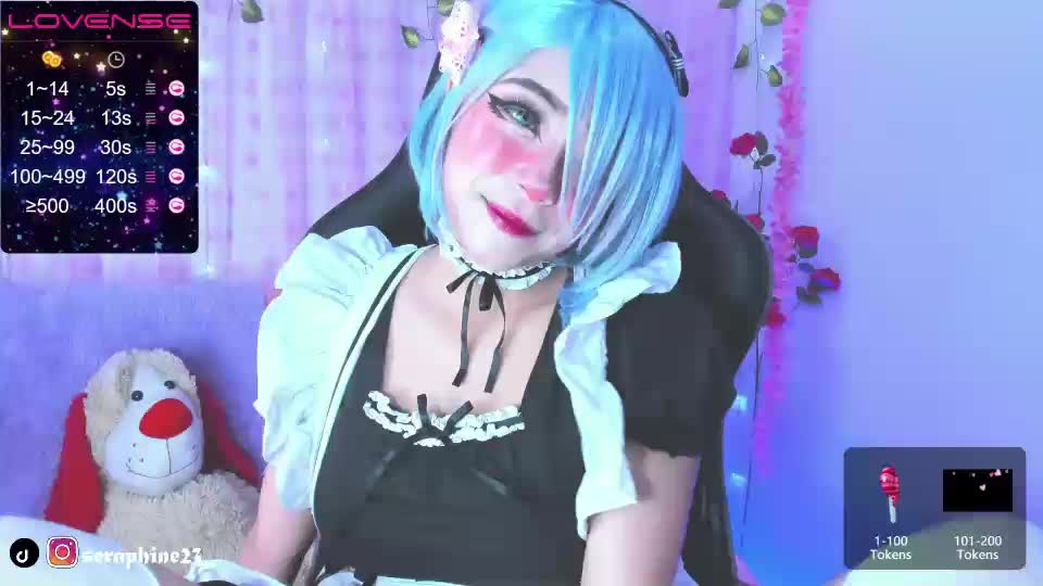 little rem wets her panties - clip cu seraphine23 model videochat