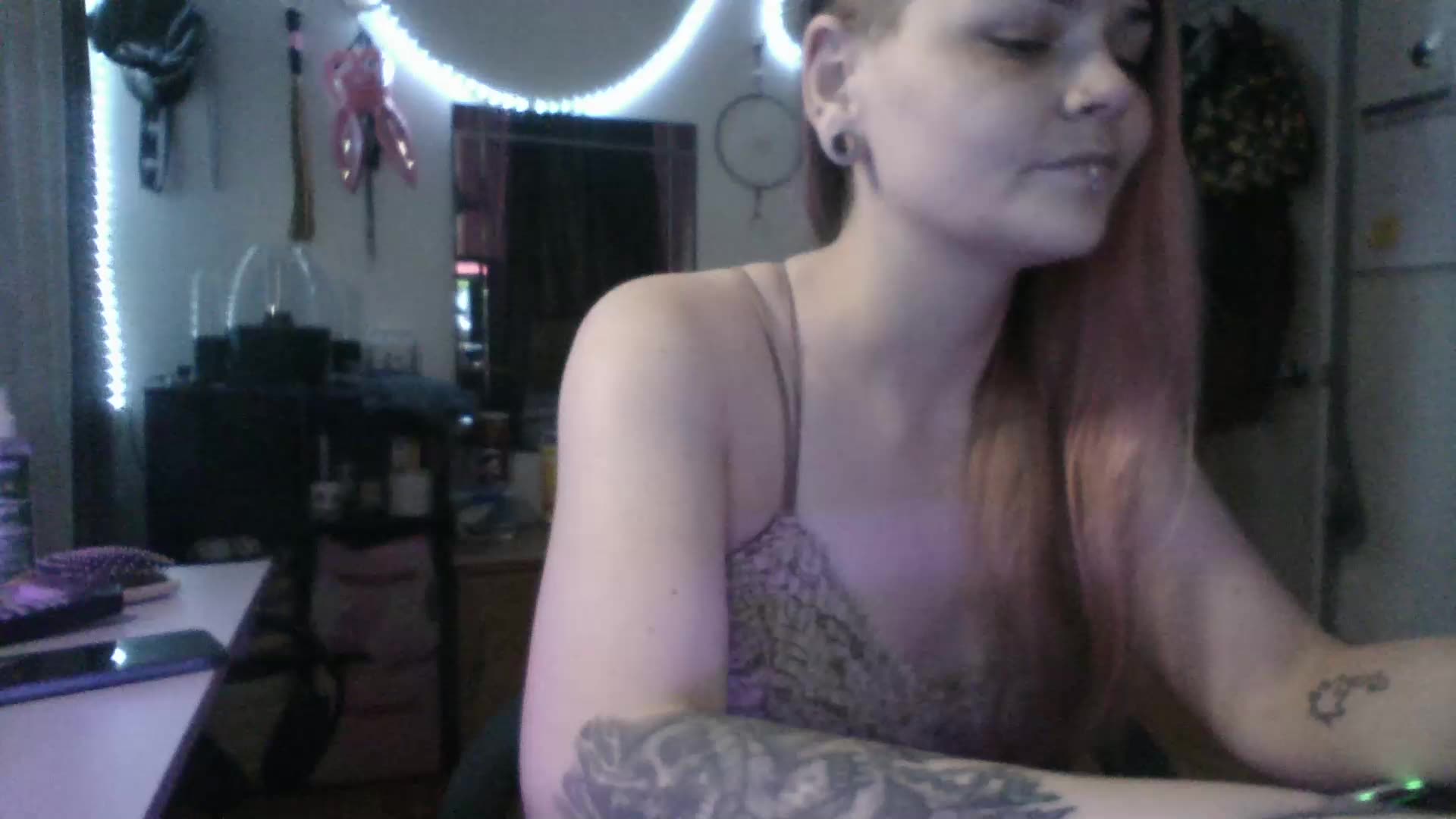 [11 Aug 03:53] Private Show 10 mins - video by Randomness440 cam model