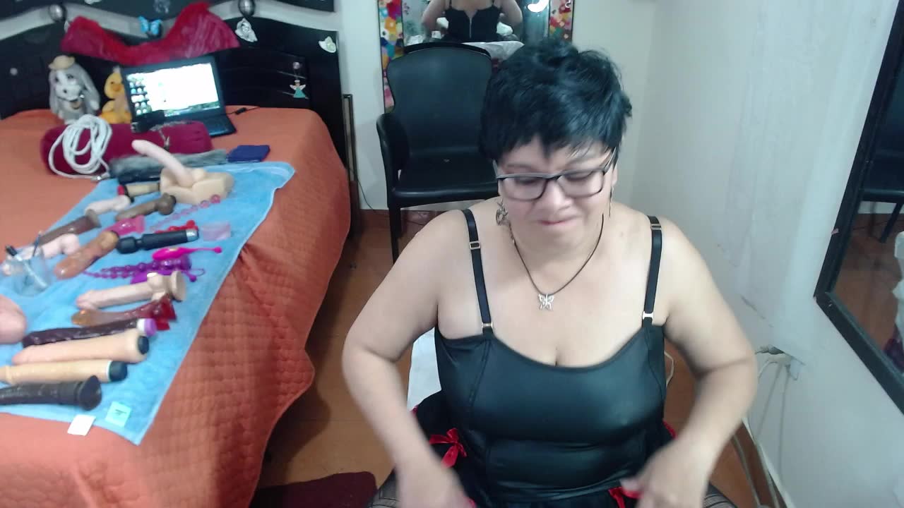 fisting y squirt - video by angelitolove727 cam model