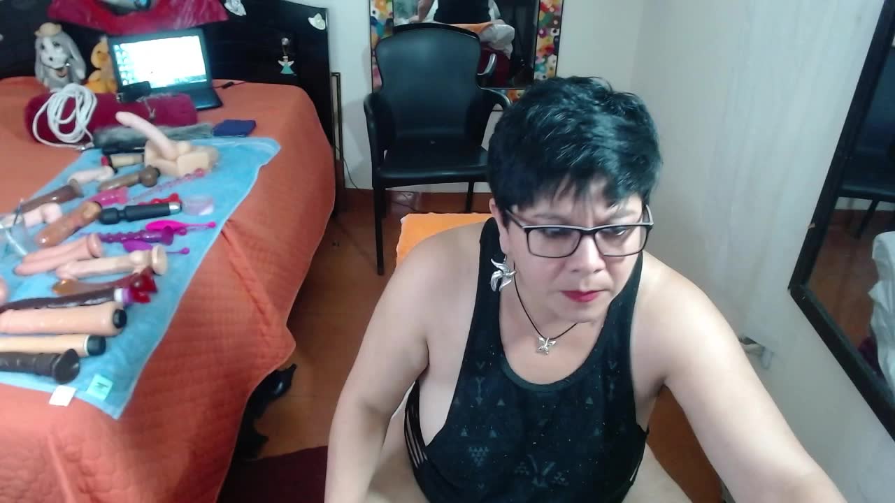 socks - video by angelitolove727 cam model