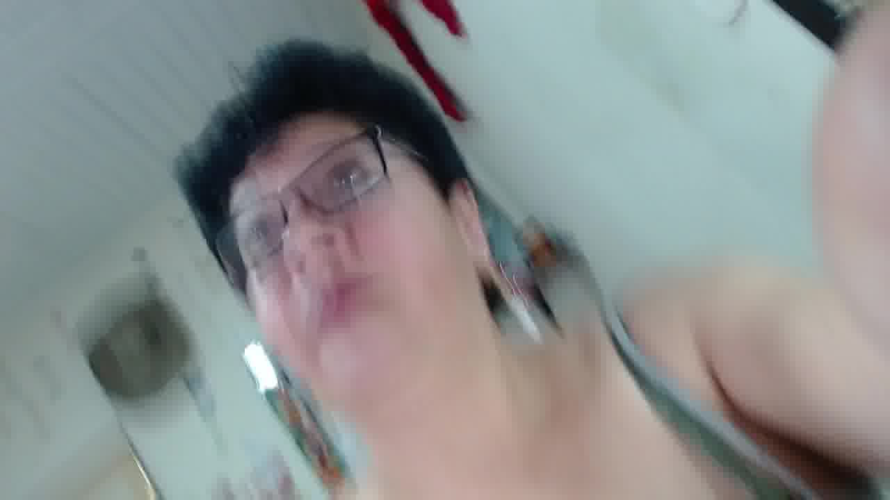 squirt y fisting hot uff - Vídeo de angelitolove727, modelo de vídeos