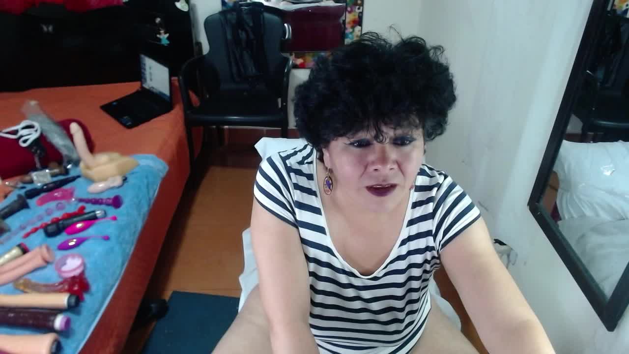 deep Hot throat - Vídeo de angelitolove727, modelo de vídeos