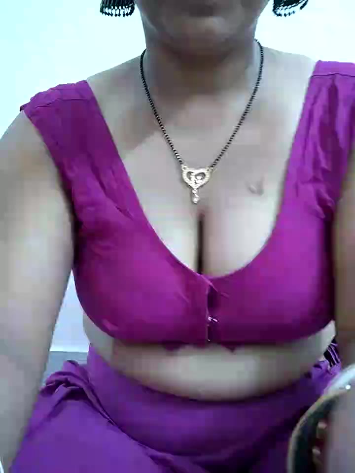 [4 Jun 00:54] Private Show - video by monabhabi22 cam model