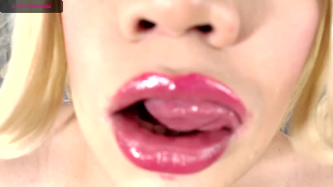 Mouth hot - video by Brenda_Hotkis cam model