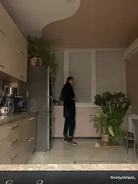 [9 May 23:22] Private Show