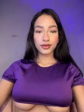 Suck cock in doggy style - video oleh model kamera DulceLenns