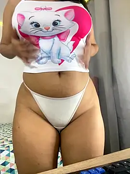 LONG SEX DOGGY FACE TO CAM AND MISSIONARY ORGASM - video by Marc_and_Emma1 cam model