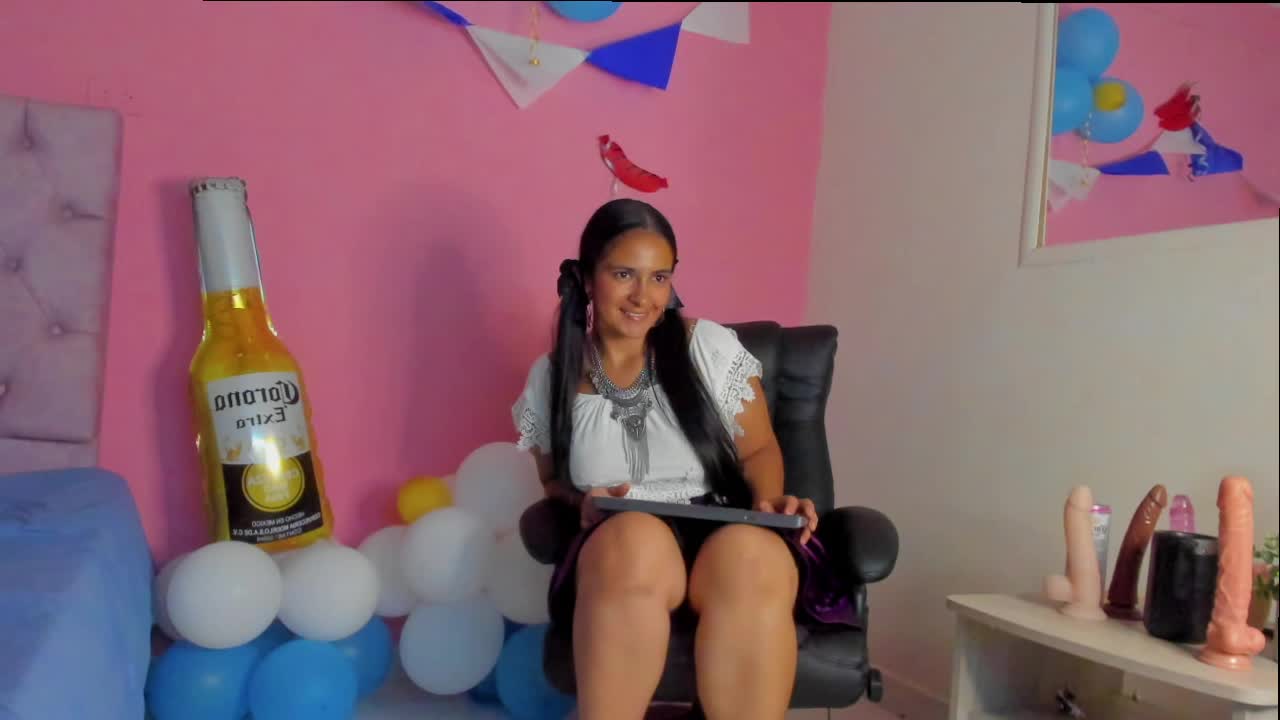 Oktoberfest celebration with my dildo - วิดีโอโดย kathe_hot โมเดลแคม