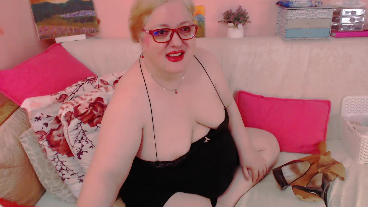 [26 Jun 21:37] Private Show - Vídeo de SeductiveLadyBBW