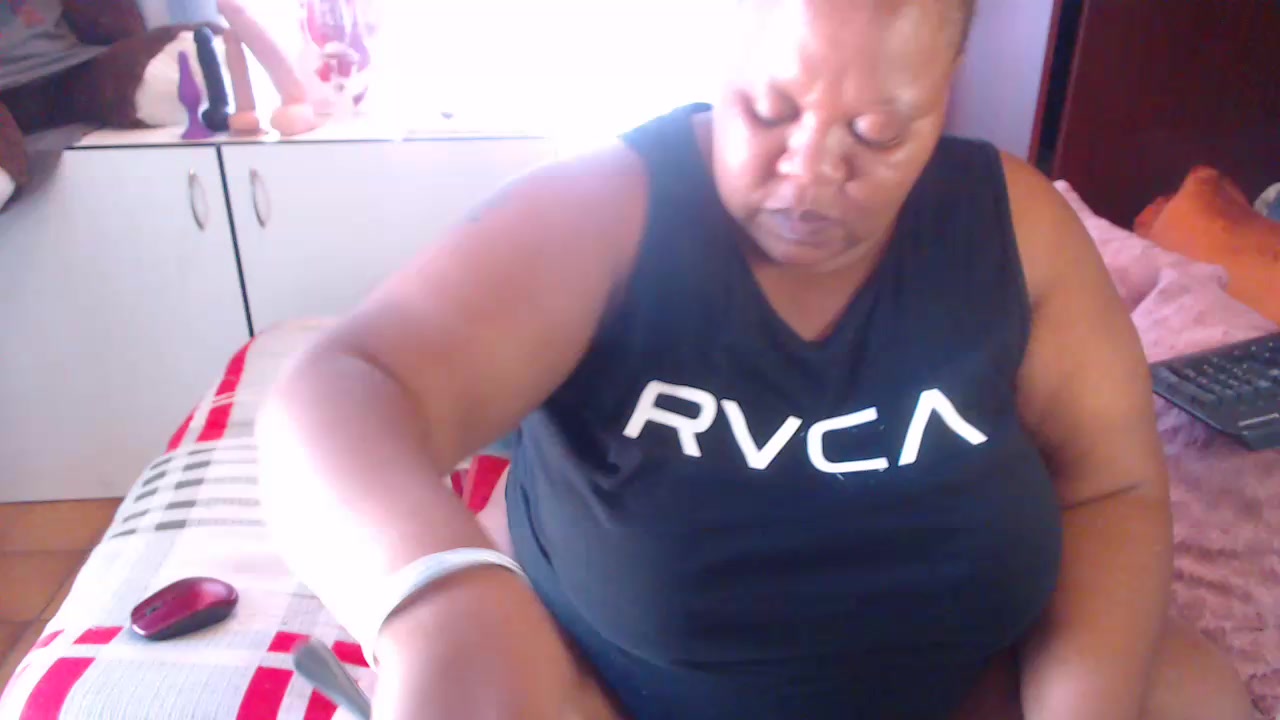 booobs - video by XSEXYBBW69X cam model