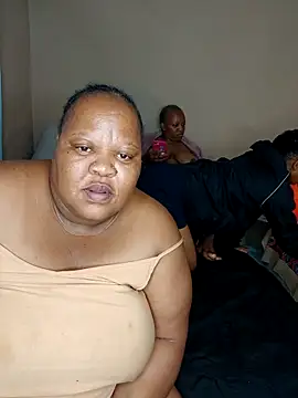 crezy show - video by XCHOCOLOVEBBW69 cam model