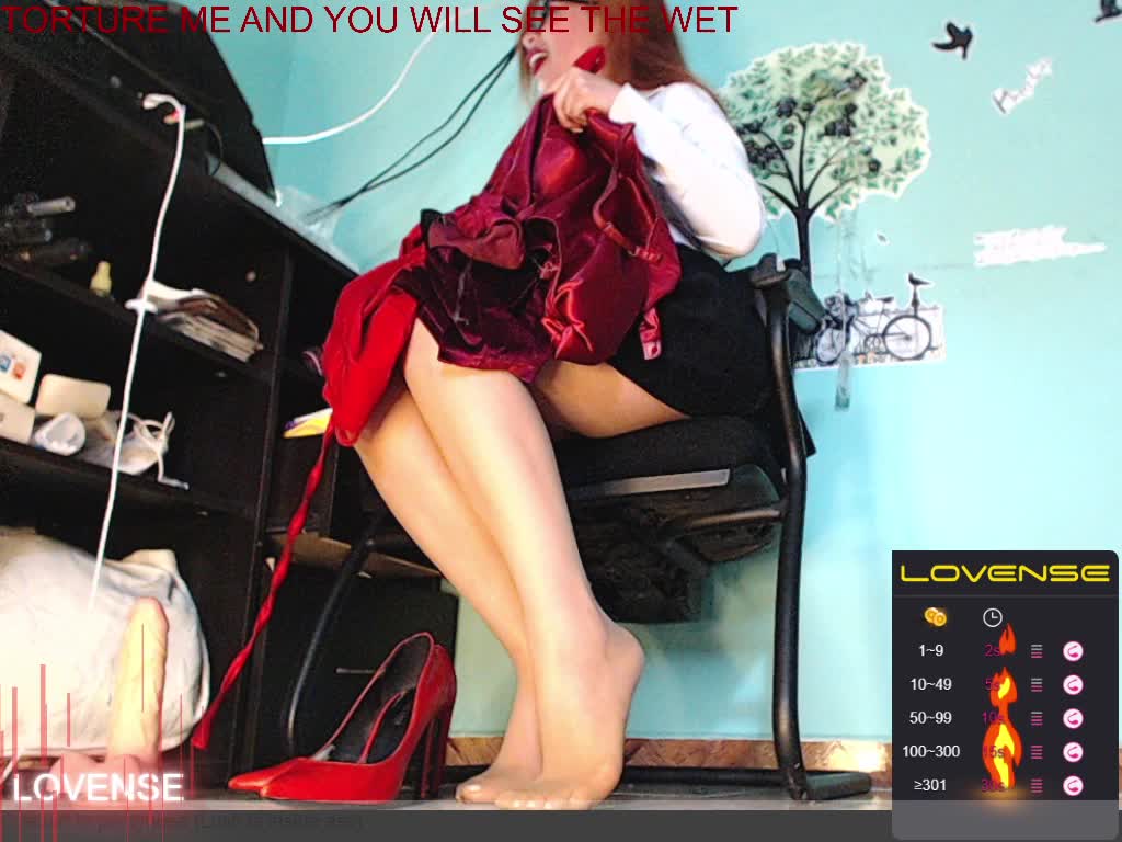 squirt - video by Ivvannaparis cam model