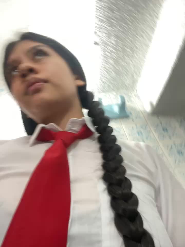 SEXY SCHOOLGIRL SUCKS YOUR COCK...