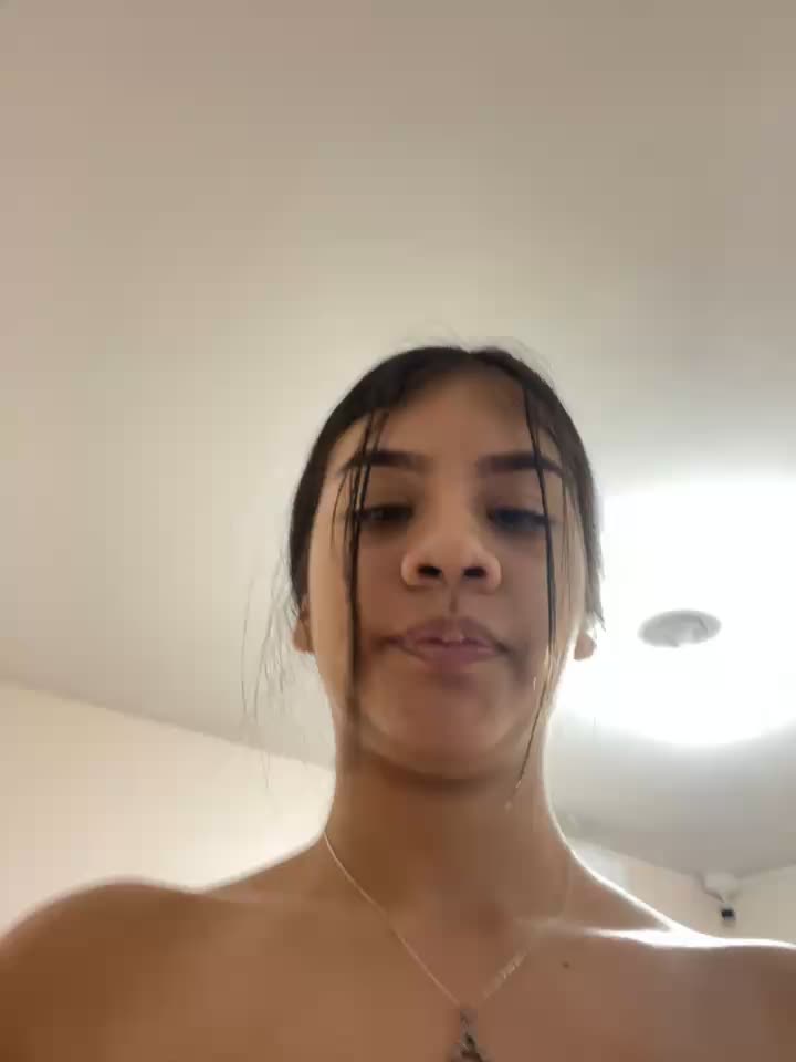 mmmm - video by Alhanna_ cam model