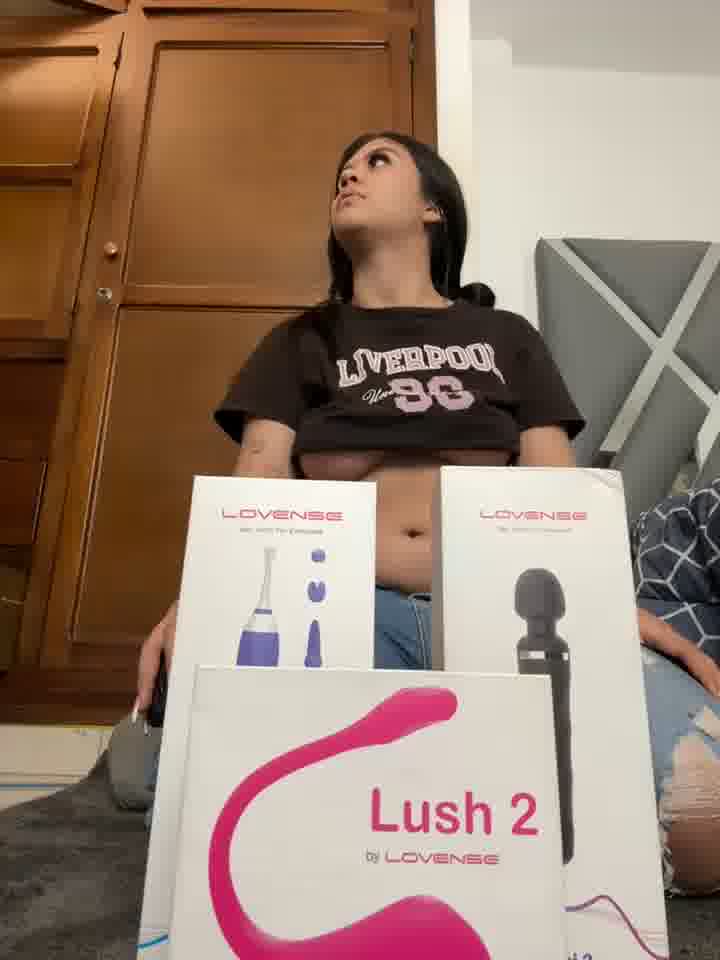 40 MINUTES OF PURE ORGASMS, I USE THREE TOYS AT THE SAME TIME, LUSH IN MY ASS, HYPHY IN MY PUSSY!! - video by Alhanna_ cam model