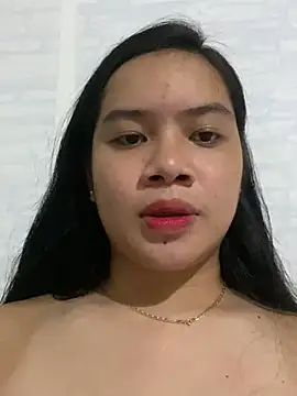 [25 Apr 21:29] Private Show - відео від вебкаммоделі Hebefemme