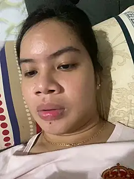 [17 May 17:03] Private Show - відео від вебкаммоделі Hebefemme