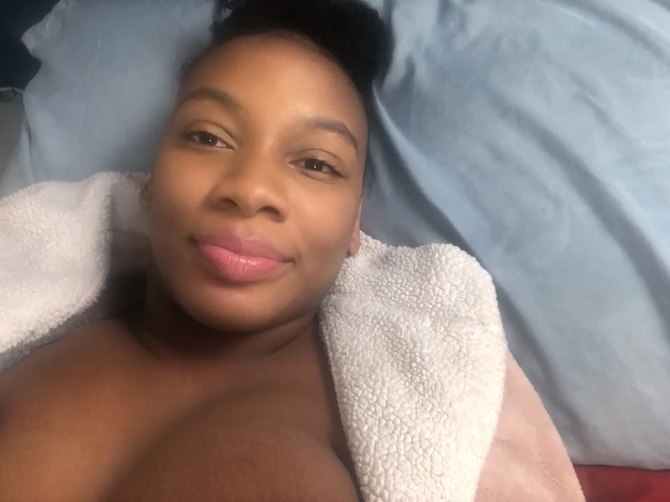 Cum for me - video by EatSweetMolly cam model