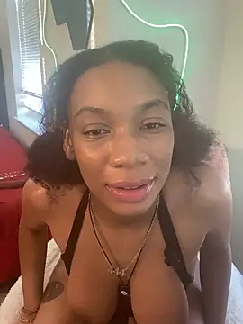 your favorite pussy fairy - video by EatSweetMolly cam model