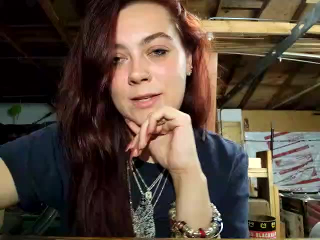 Garage show - فيديو من HeavenSentAlyy موديل الكام