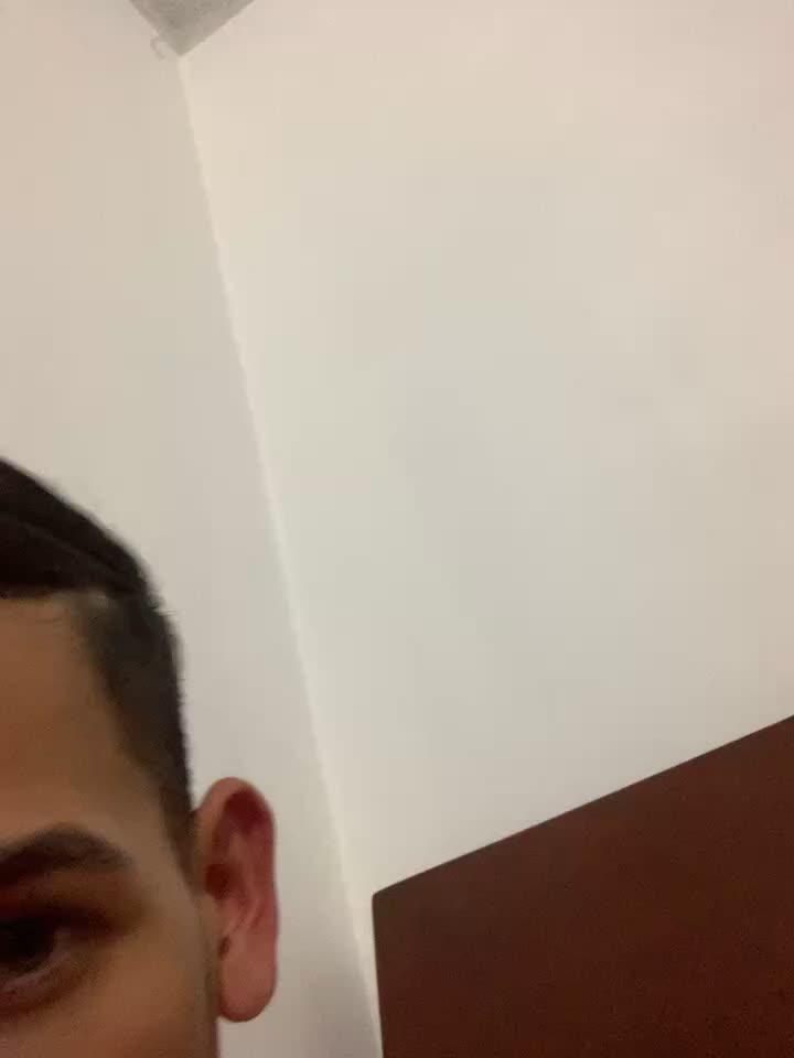 [6 Apr 23:10] Private Show - video by Fabian_1010sex cam model