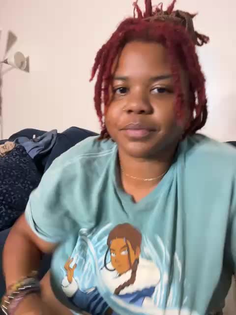 Private Show: me being hella awkward while showing off my body - clip cu HEARTBREAKBRE