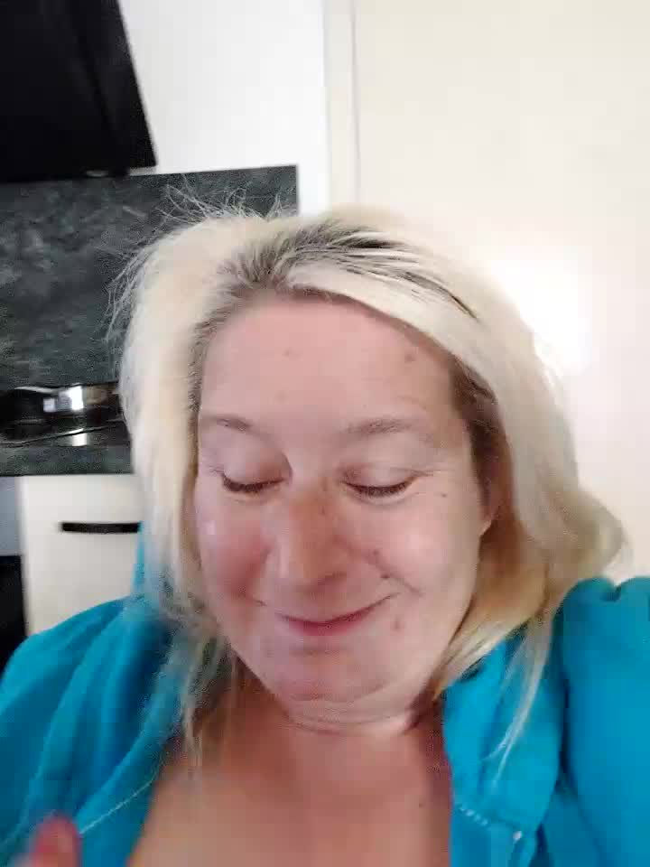[11 Sep 09:26] Private Show - Video von GeileEstelle Cam-Model