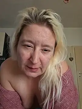 Creamy pussy 19 cm dildo