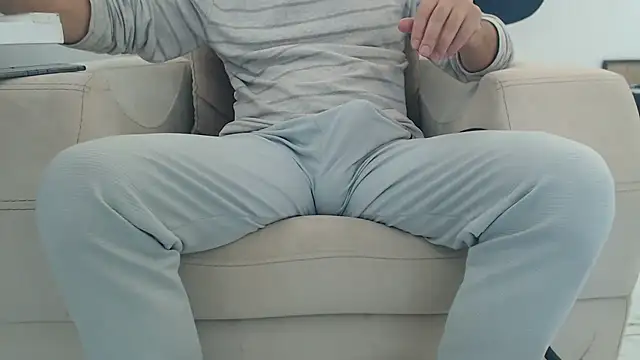 HORSE COCK - video by masterxmonster cam model