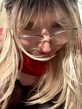 Dildo in pussy and fingers in ass - video by vanda26hot cam model