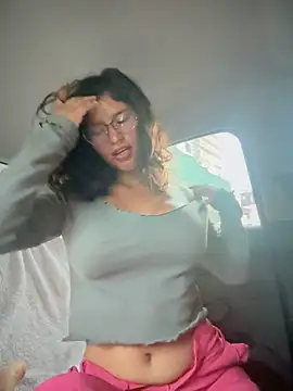 Pvt - video by sexi_noemi cam model