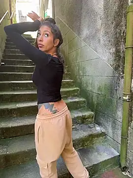 Exhib street 🥵🏘️ - video by Lalla-Amani cam model