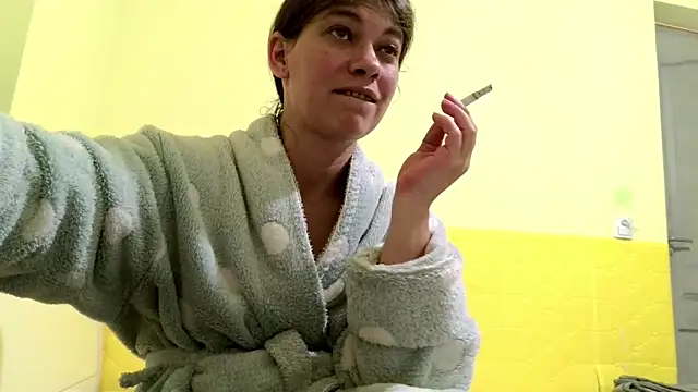 striptease and full bush close-up - video by MercyLove cam model