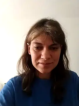 striptease and open ass on kitchen floor - video by MercyLove cam model