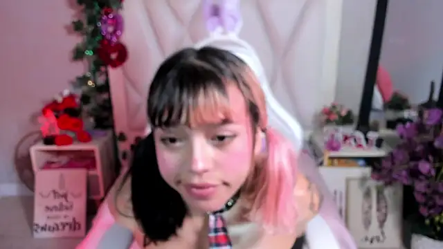 nice blowjob, saliva, smoking - vidéo du modèle de showcams katalina_garcia