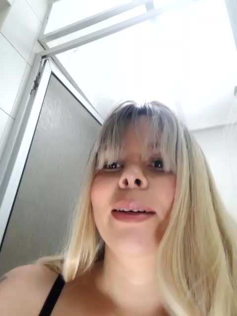 I took a nice shower and fingered my pussy plus ass - video by carolina16love cam model