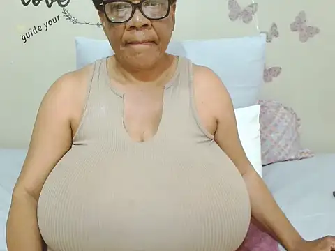 [15 May 13:19] Private Show - video by DairyQueen2 cam model