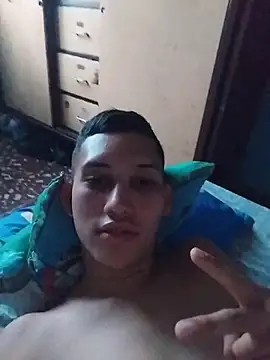 [24 Oct 17:31] Public Show - video av daniel88168912 cam-modell