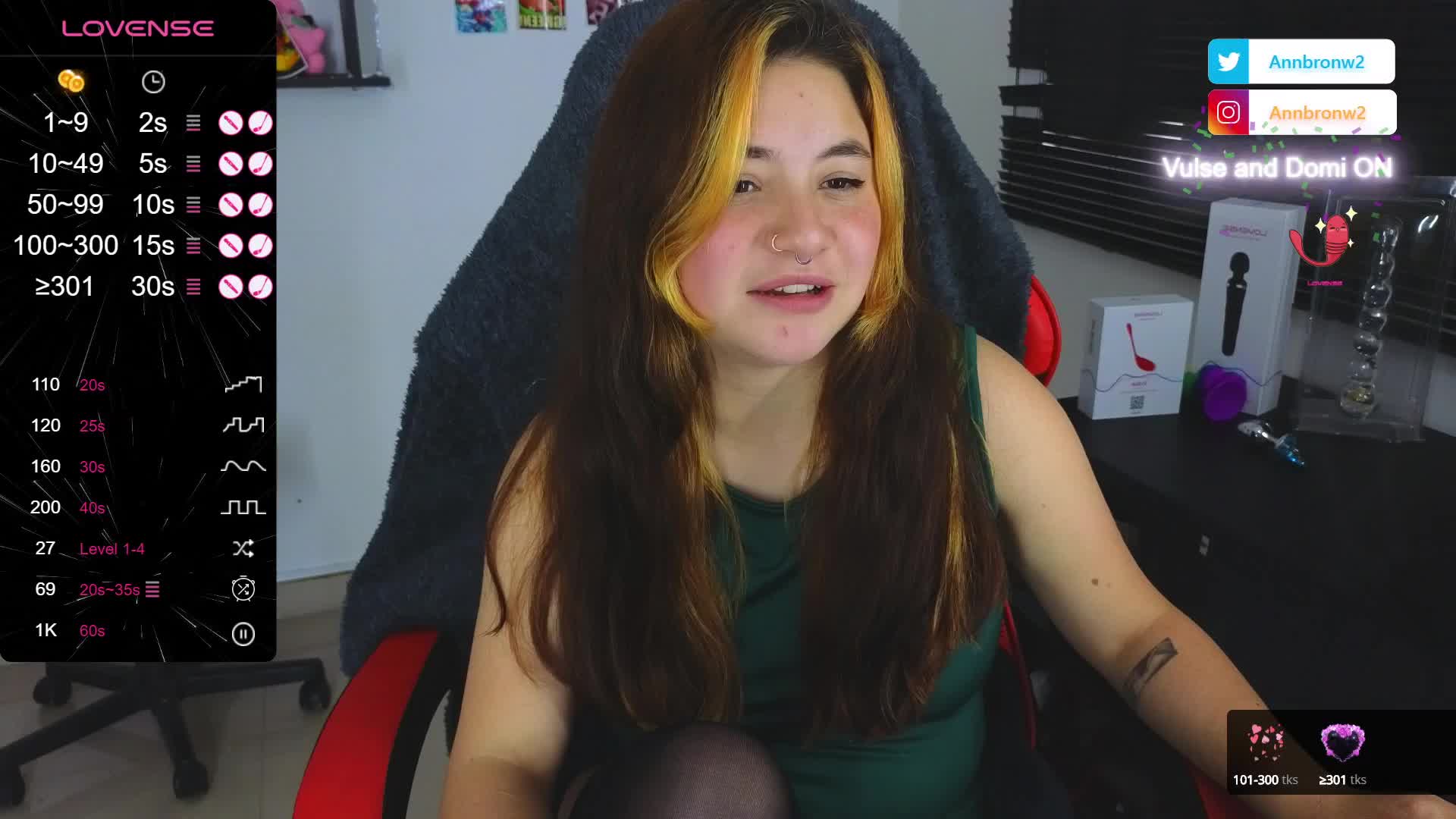A lot cum – video modela na kameri ann_bronw