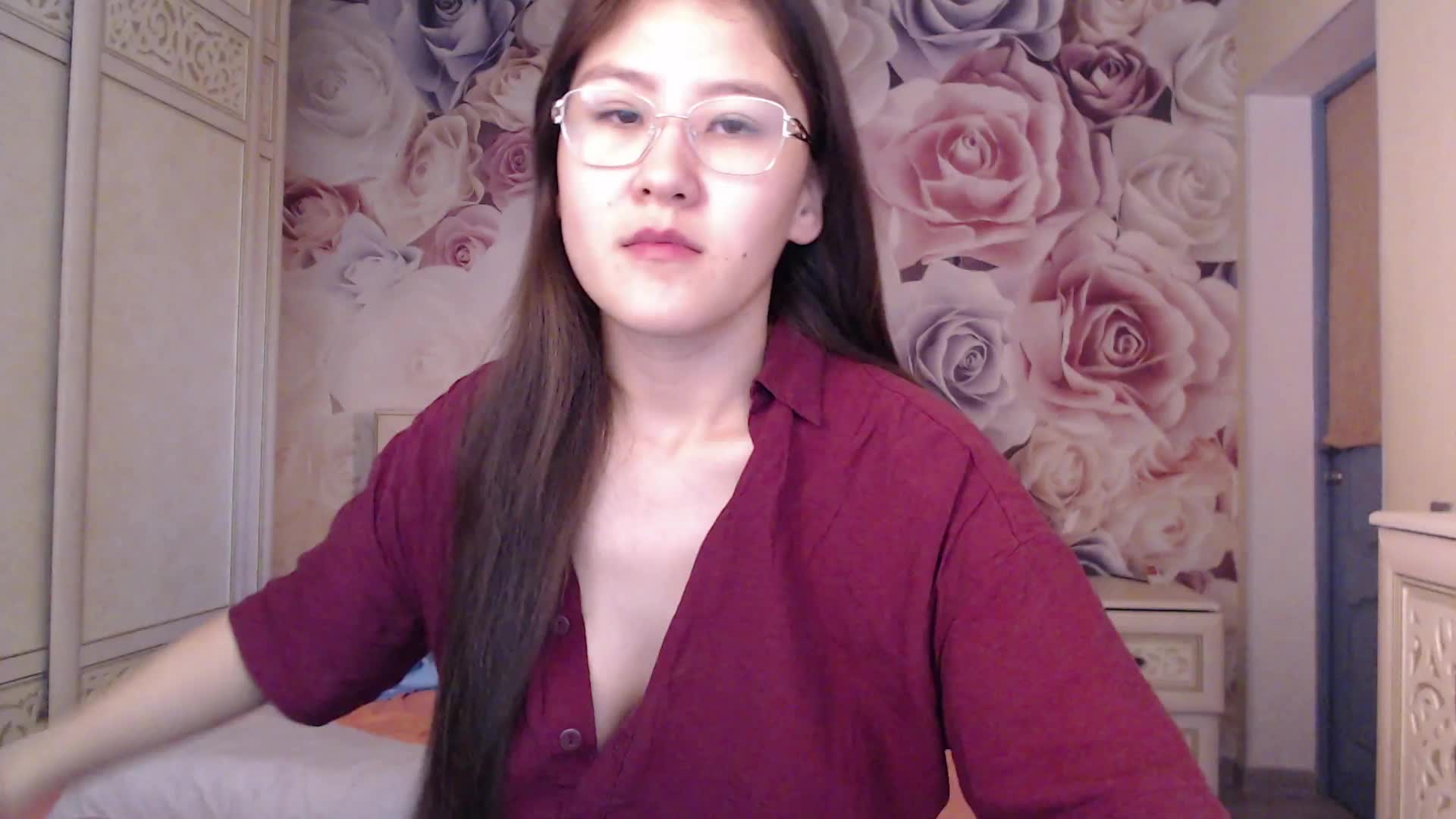 I just need to publish rest of recordings, may be you'll find diamonds among them) - video by Riz_girl cam model